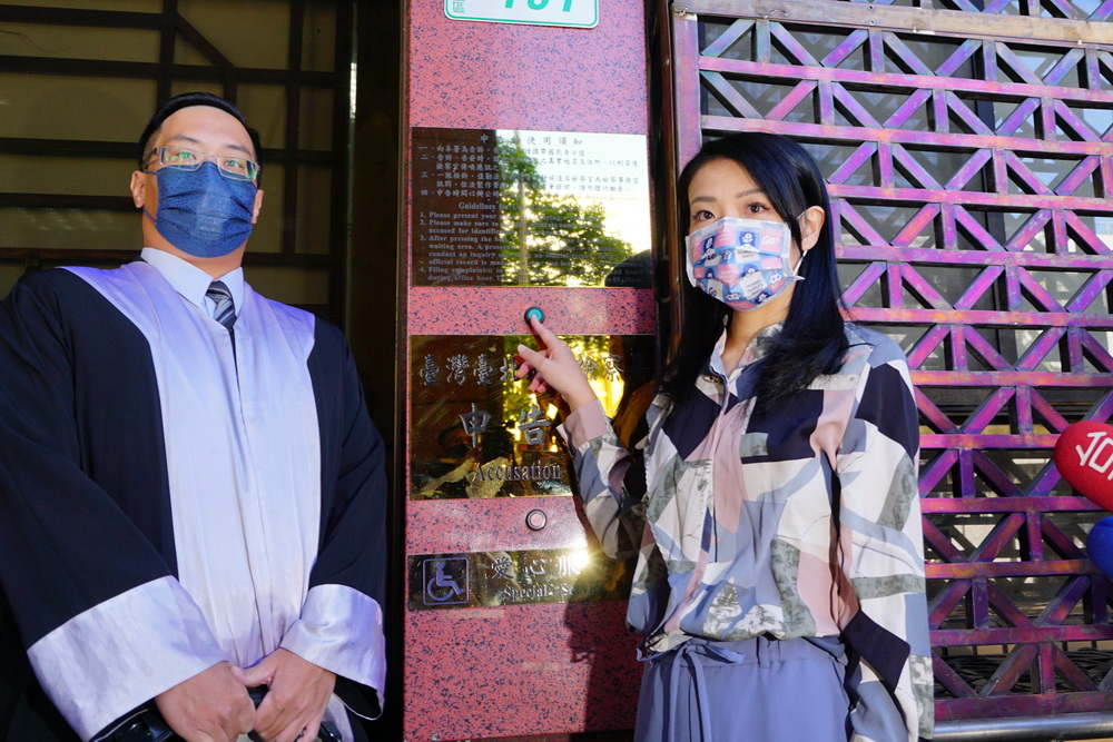 被指特權進北一女高虹安告網友 北檢:可受公評不起訴 276 被指特權進北一女高虹安告網友 北檢:可受公評不起訴 275
