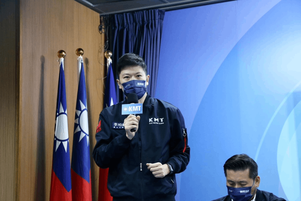 李柏毅爆僑民遭警帶走 兩幼子竟被棄置日租套房內 275