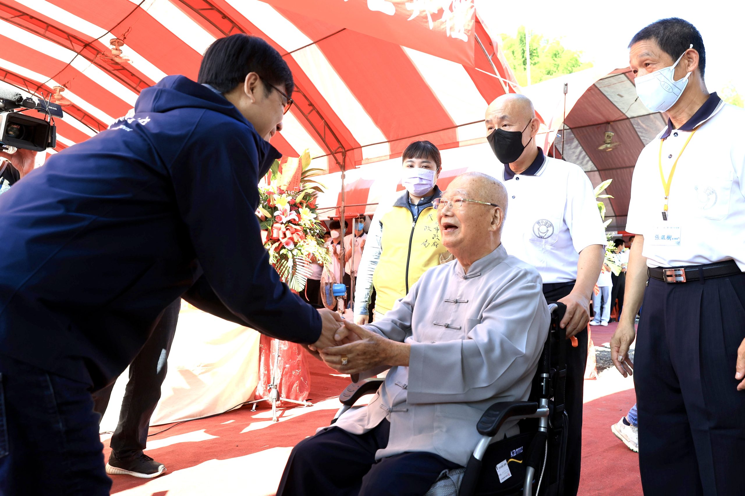 出席六龜彌勒家園二期開工動土 陳其邁感謝道場提供長輩最好長照服務