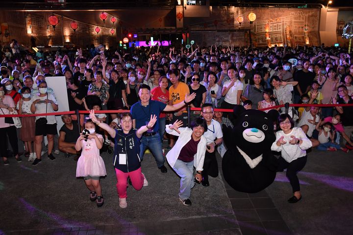 璀璨登場/大稻埕夏日節週週180秒煙火秀 主題活動輪番上陣