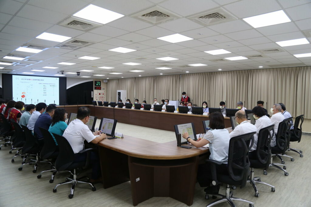 跨局處登革熱防治整備會議 