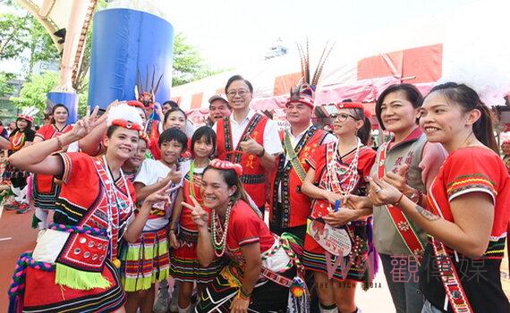桃園豐年祭熱鬧登場 張善政勉原民幹部族語認證合格者每月加發千元