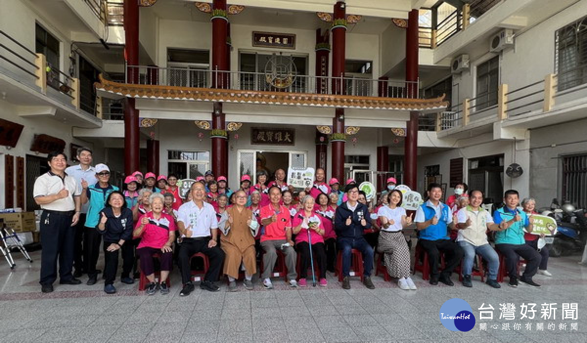 ▲高市靈雲功德會辦理美濃區唯一一家使用寺廟空間的關懷據點。（圖／記者 許高祥 翻攝）