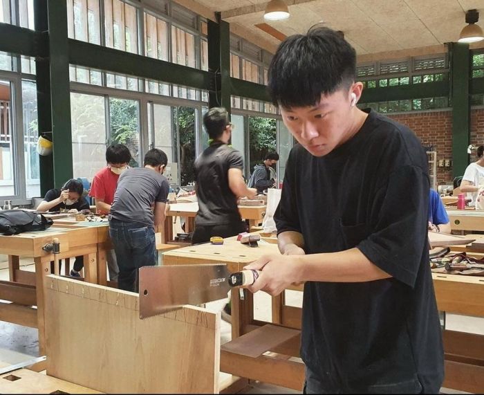 養殖吸「蚓」力 中正大學學生有機副資材化栽種肥料