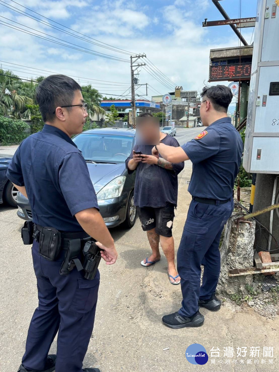 偷冷氣機，平鎮警循線緝捕送辦。