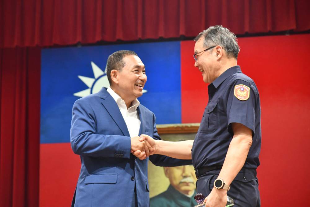 曝三約韓國瑜見面被取消惹議 侯友宜:我們兄弟會再找時間聊 248 曝三約韓國瑜見面被取消惹議 侯友宜:我們兄弟會再找時間聊 247