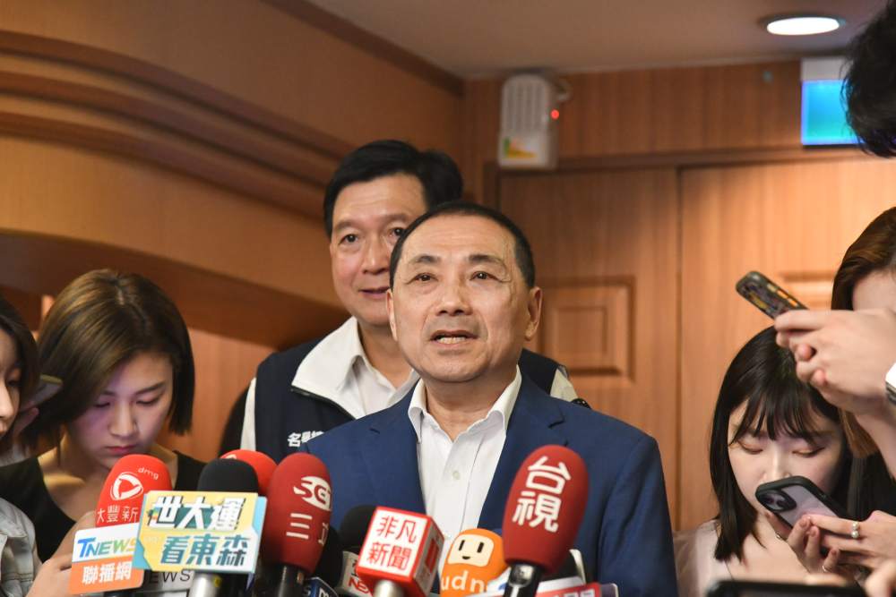曝三約韓國瑜見面被取消惹議 侯友宜:我們兄弟會再找時間聊 250 曝三約韓國瑜見面被取消惹議 侯友宜:我們兄弟會再找時間聊 249