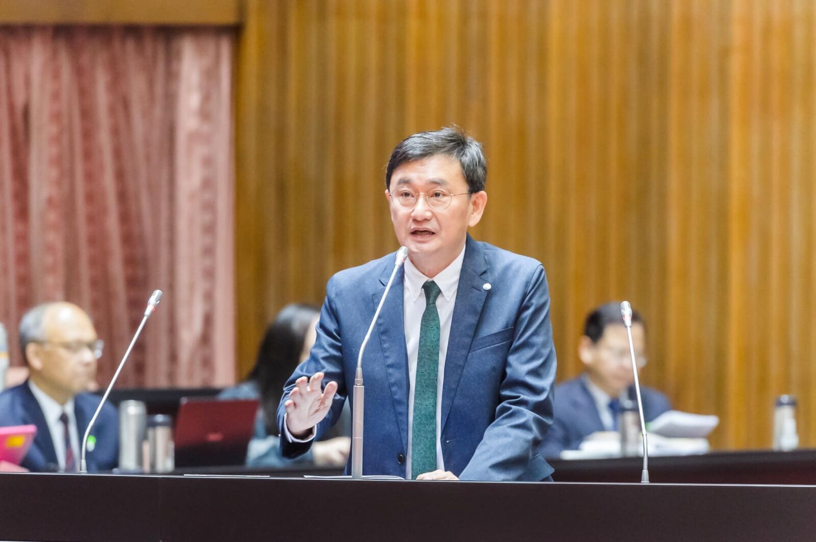 傳將接台中市第三副市長 黃國書：做好立委工作 235