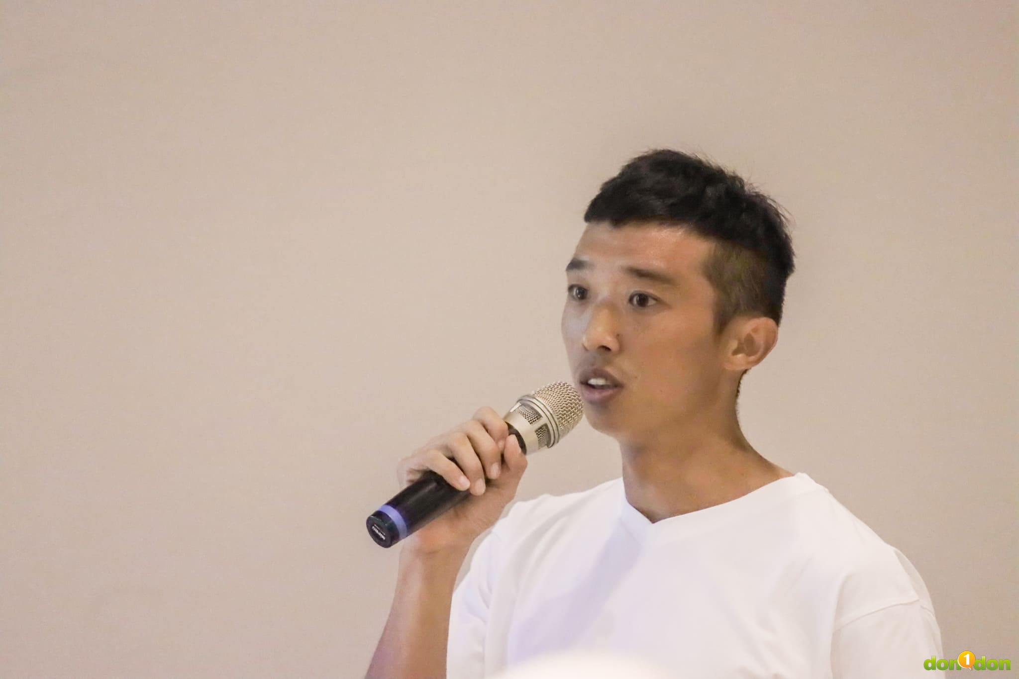 江羽健