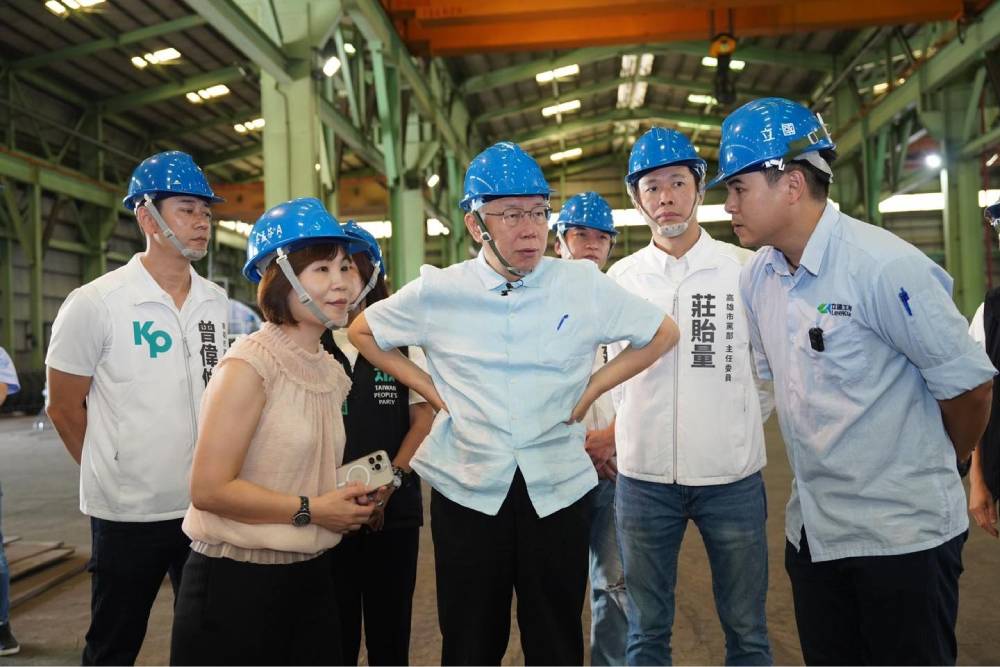 【Lowi Ai 大數據2024總統大選網路聲量4-4】柯文哲「太監說」未翻車 民代齊聲:人設如此 不意外 280 【Lowi Ai 大數據2024總統大選網路聲量4-4】柯文哲「太監說」未翻車 民代齊聲:人設如此 不意外 279