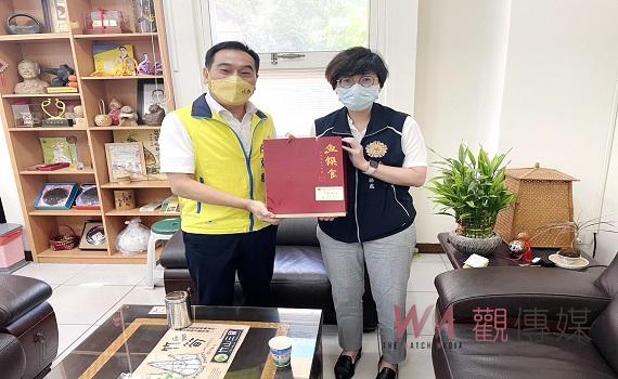 南投縣榮服處拜會竹山鎮陳東睦鎮長及紫南宮莊秋安主委 連結資源擴大服務層面