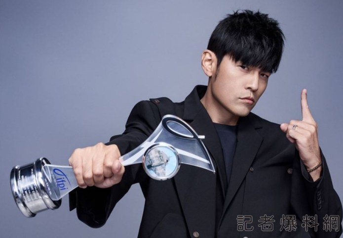 周杰倫概念股「巨星傳奇」港交所上市 媽媽葉惠美秒變"億萬富翁" 49 1689333331633 | 國際 國際 記者爆料網