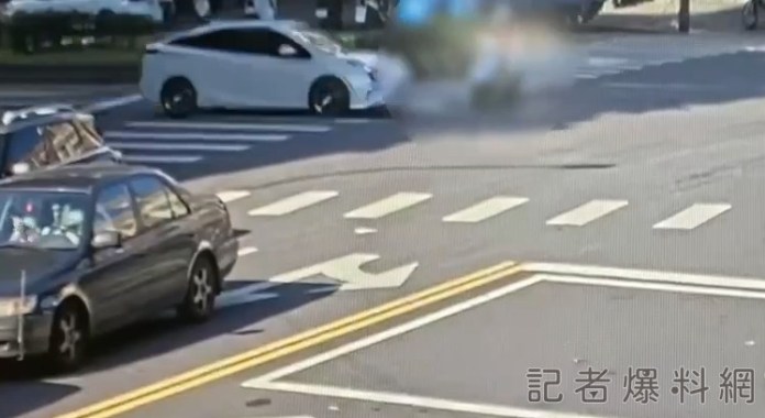 (三寶片)台北女騎士趕著去推拿竟闖紅燈 慘遭直行轎車撞飛"顱內出血" 67 1689387511788 | 社會 社會 記者爆料網
