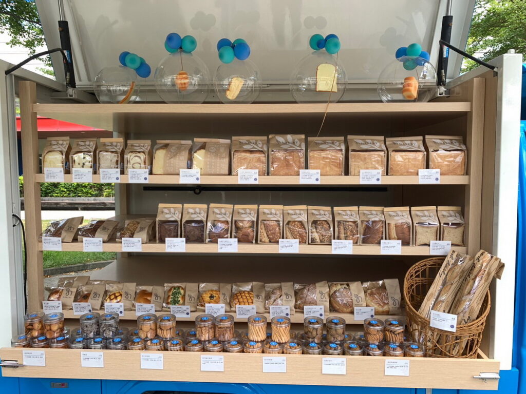 家樂福Nakery淡新店開幕+行動麵包車啟航_