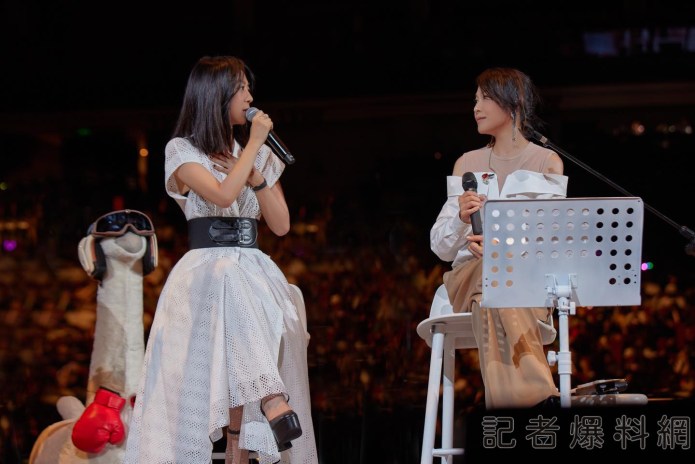 劉若英廣州巡演!陳綺貞現身合唱哭了 奶茶這個舉動超暖心 80 相信音樂 臉書 | 藝文娛樂 藝文娛樂 記者爆料網