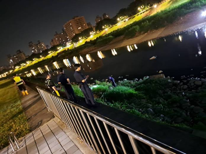 (抓包片)不管吃飽睡飽都很閒 三峽男6天夜半謊報3次案件最重罰5萬 69 613 3 | 社會 社會 記者爆料網