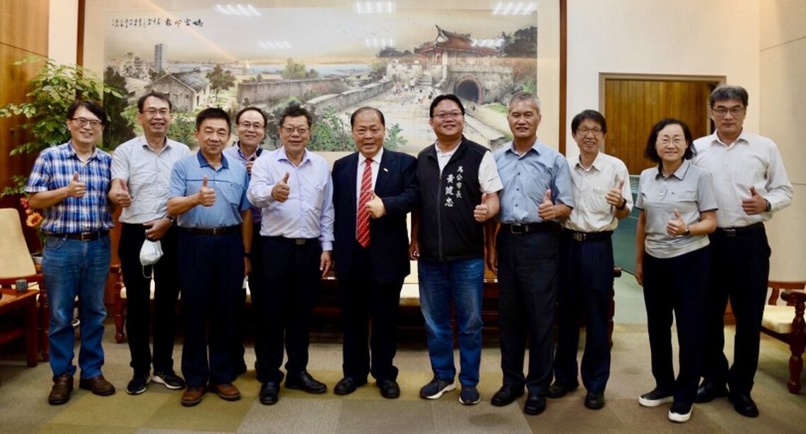 水庫蓄水量低    陳光復會見自來水公司總經理李嘉榮關心水情