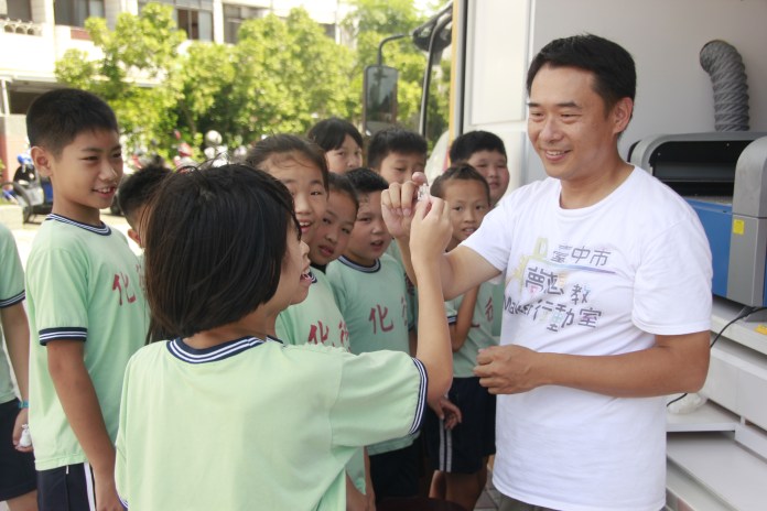 杏壇典範! 中市6位師長榮獲教育部師鐸獎 67 | 校園 記者爆料網