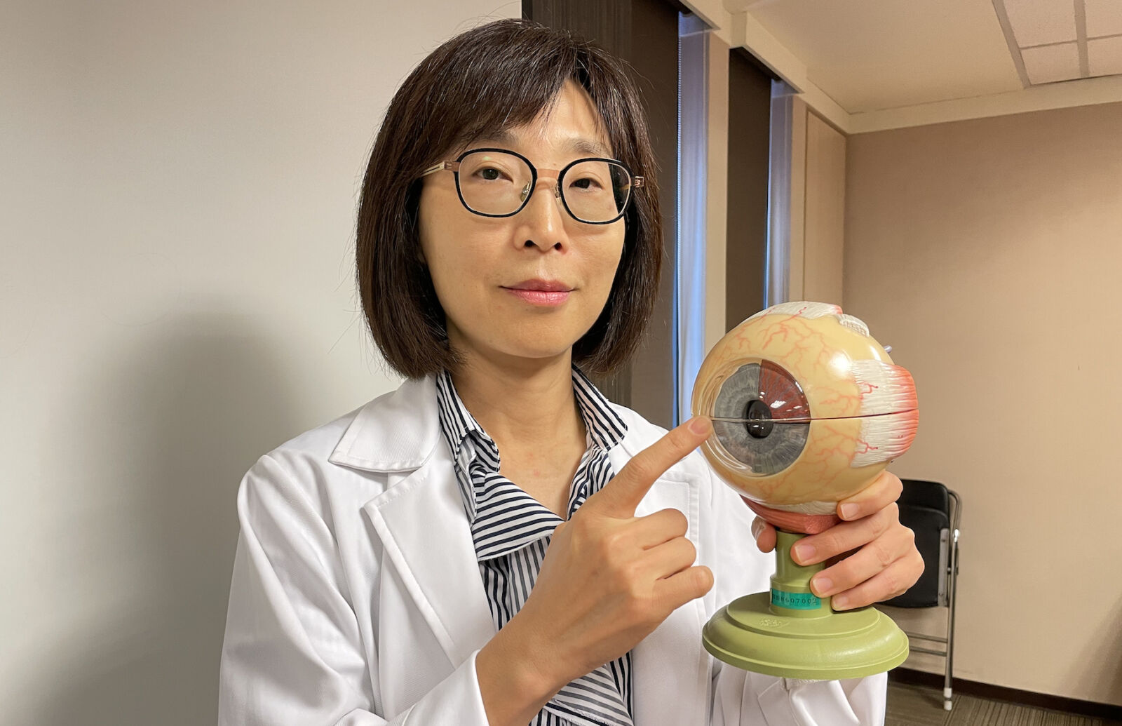小孩近視沒關係「成年再雷射就好」? 錯了!醫曝兩傷害救不回 258 小孩近視沒關係「成年再雷射就好」? 錯了!醫曝兩傷害救不回 257