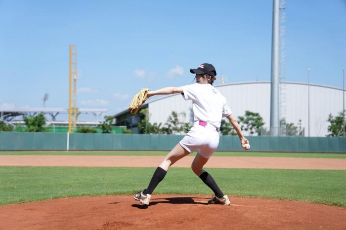 最美特派員試投直呼過癮　U12台灣小將亞太少棒場移地訓練