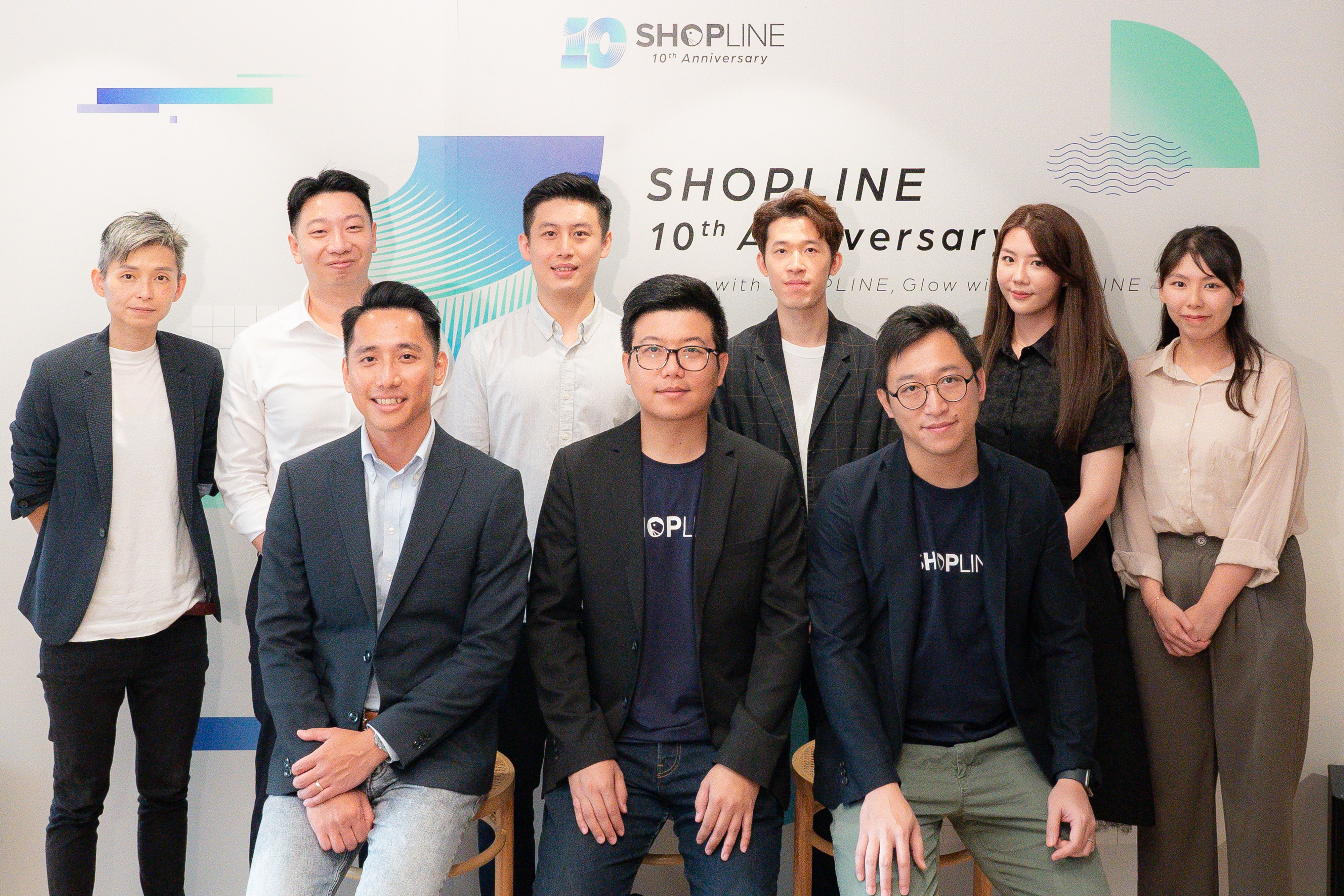 SHOPLINE 香港區總經理高忠超（Nick）（前排左二）與出席新零售交流會嘉賓合照留念。