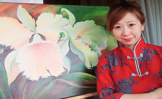 旅外藝術家徐愛嵒繪出拉丁美洲花卉熱情 板橋435藝文特區展出