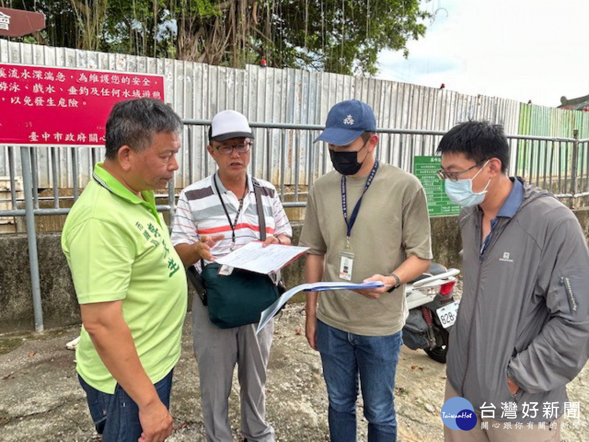 李天生爭取設寵物公園。林重鎣