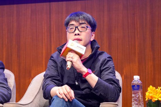 《WHATs NEXT》矽谷Acorn Pacific Ventures 創投基金合夥人吳德威：台灣人為何不擅長做平台？關鍵在教育跟環境！