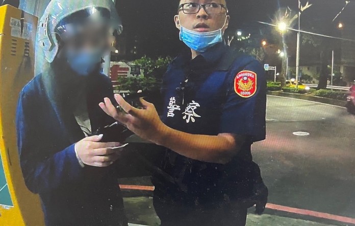 車牌辨識出槌? 女深夜受困停車場 警一通電話秒救援 53 D35F0694 F269 4651 B553 53015777B580 | 社會 社會 記者爆料網