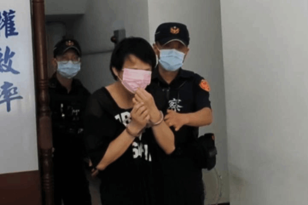 女搭台鐵遭變態5次蹭屁股 鐵路警局:尖峰時段加強警力編排護車 280 女搭台鐵遭變態5次蹭屁股 鐵路警局:尖峰時段加強警力編排護車 279
