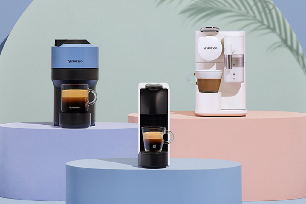 Nespresso推出多種期間限定優惠,與爸爸一同享受極致冰萃夏日咖啡體驗。