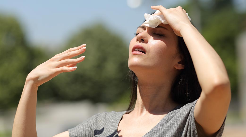 人 熱 熱 熱 行程 汗 外 波 亞洲人 溫暖 日 人 天氣 夏天 女人 雜 種族 幹 烘乾 太陽 城市 患 應力 組織 布 皮膚 前額 女孩 苦難 街頭 運用 女士 空氣 溫度 韓國 中國的 亞洲的 民族 多種 亞洲 女 人 年輕 成人 青少年 青少年 十幾歲 城市的 公園 戶外 種族 多樣 日本 手 擦 遊客 麻煩 不快樂 壞 綠色 夏令