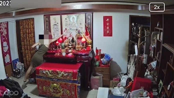 偕男友出遊借友人家廁所踮腳偷神明金牌 女賊到案全賣了 75 112 10 | 社會 社會 記者爆料網