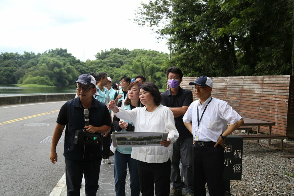 市長黃敏惠率市府團隊視察蘭潭建設成果