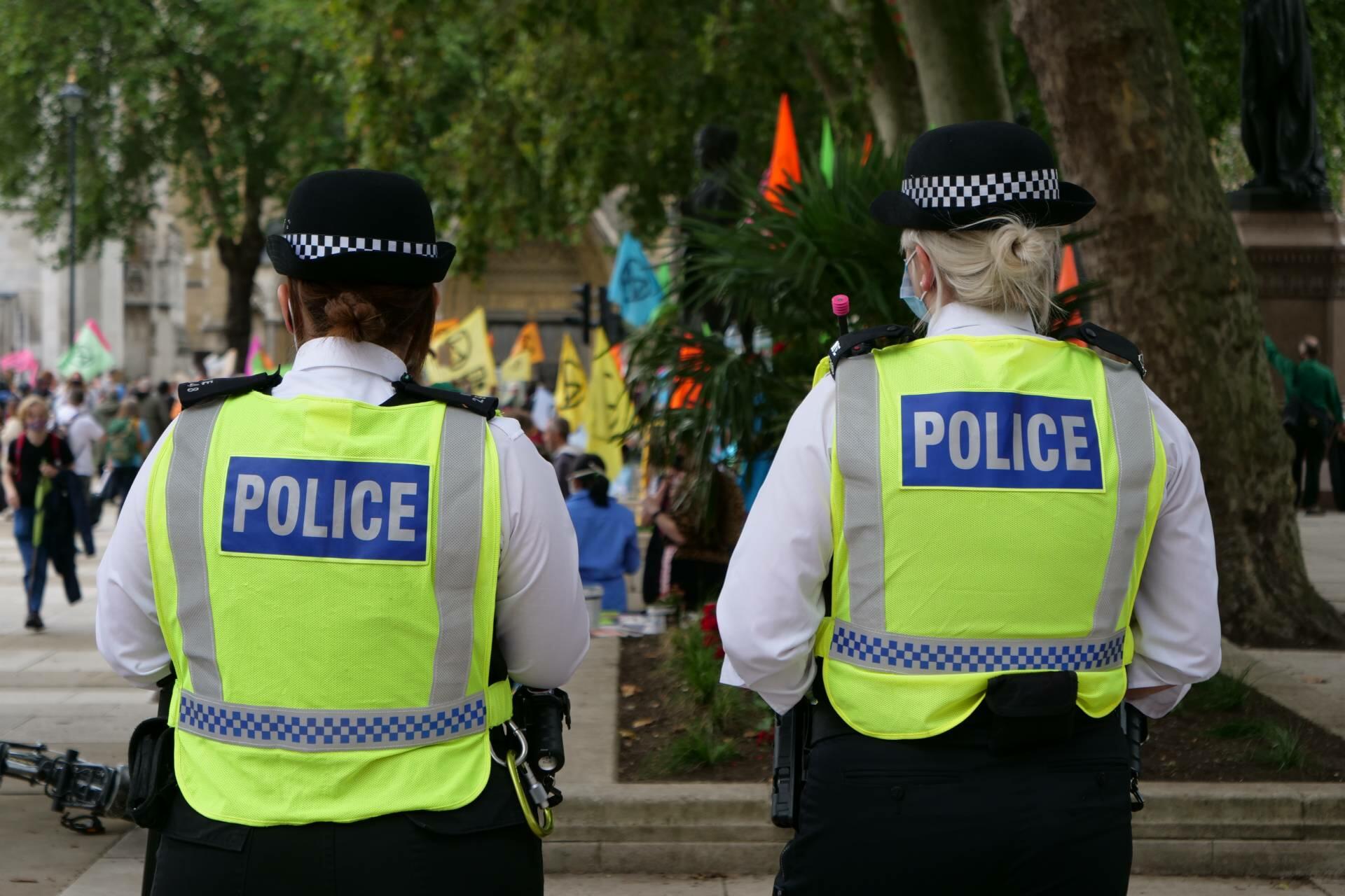 【臺灣調查網】全球民調/英國 繼吃案後又一桩!現多數英人都覺警方有種族歧視嫌疑 257 New Project - 2023-07-20T171750.603