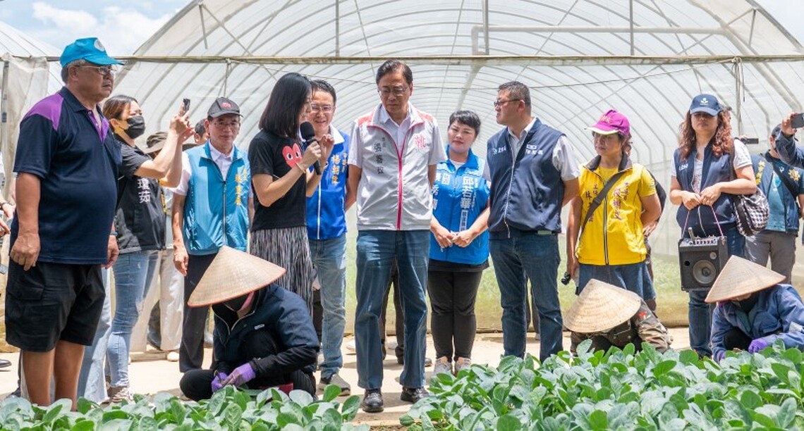 張善政視察農區防災整備情形 提醒農友提早做好防颱措施