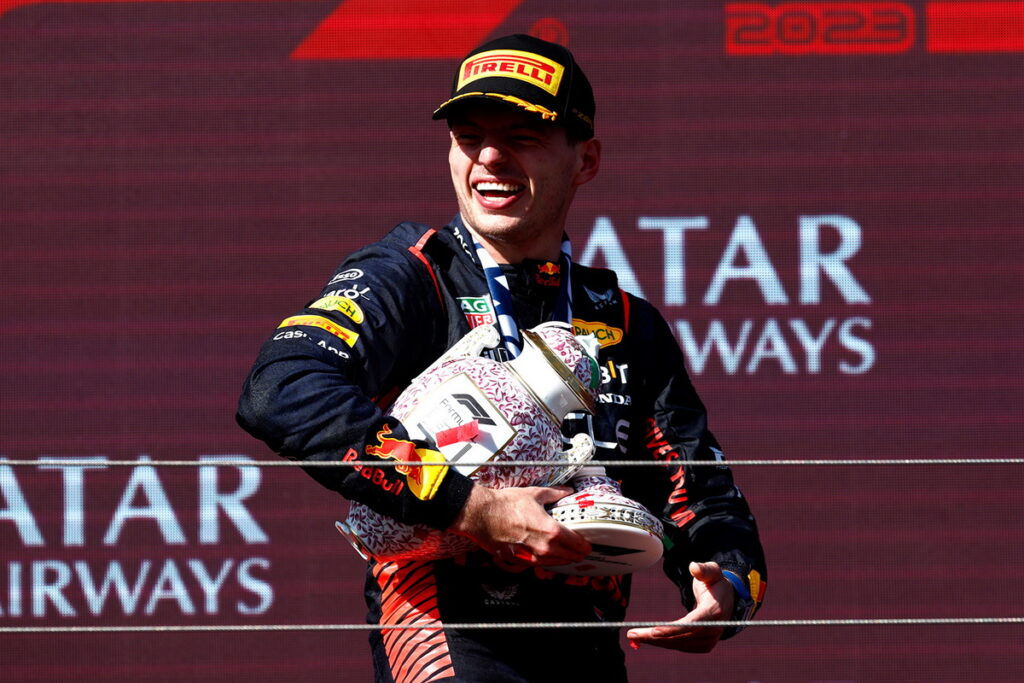 Max Verstappen在F1匈牙利大獎賽拿下勝利,為車隊贏得跨季12連勝並打破F1歷史的跨季連勝