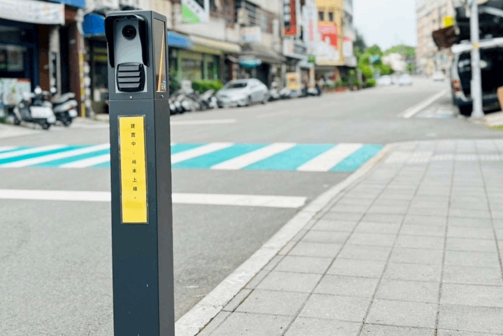 竹市全國首開辦 8/1起試辦裝卸貨停車格智慧停車柱開單及科技執法 302 竹市全國首開辦 8/1起試辦裝卸貨停車格智慧停車柱開單及科技執法 301