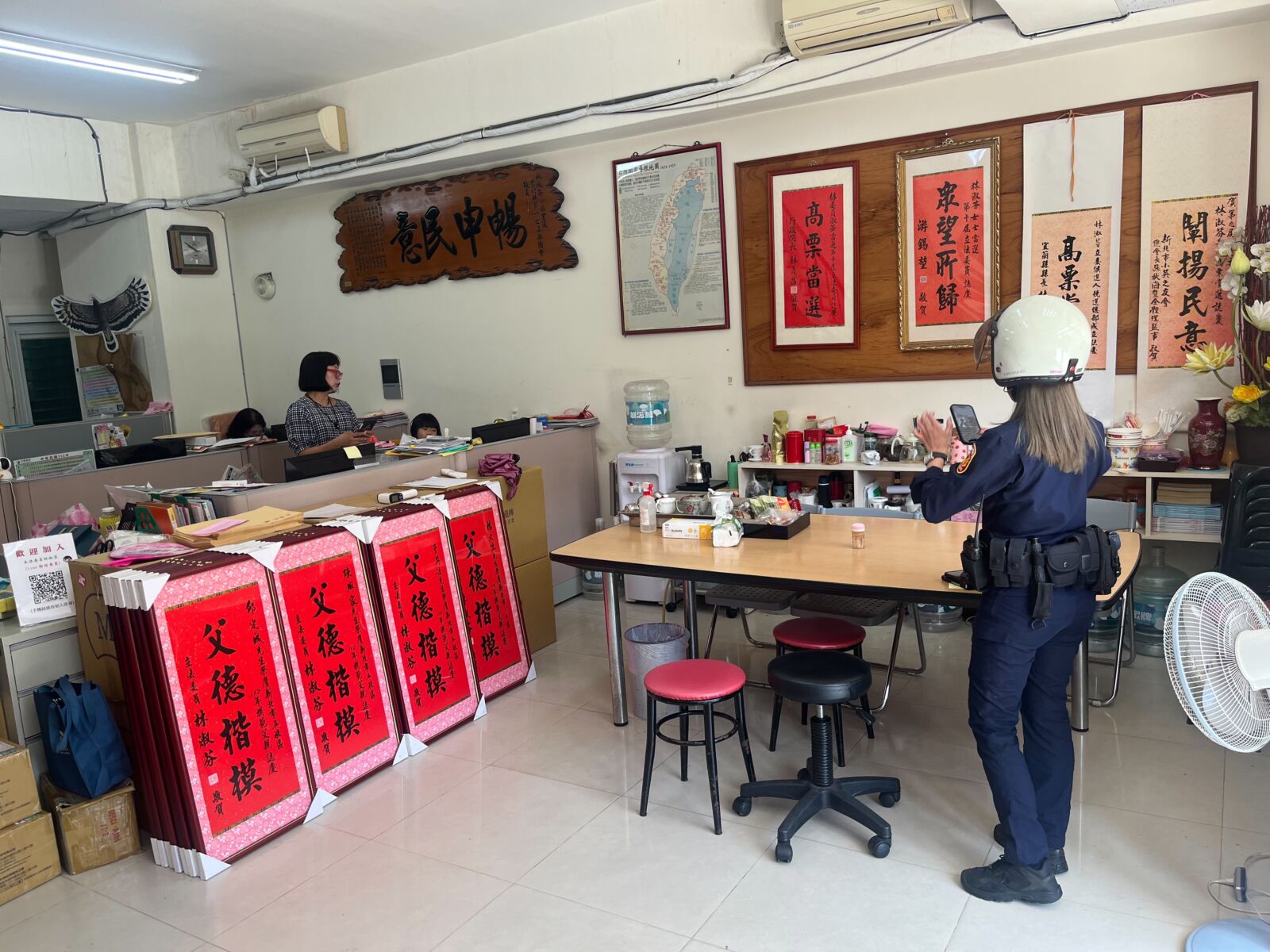 奇葩外送派單 先領槍再射擊立委服務處警三小時逮人 324 奇葩外送派單 先領槍再射擊立委服務處警三小時逮人 323