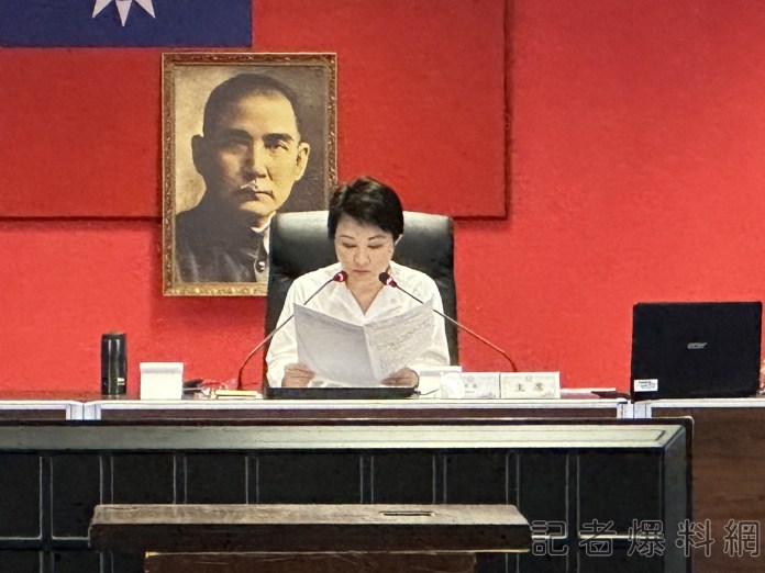 杜蘇芮颱風逼近 盧秀燕:災害應變中心二級開設 49 杜蘇芮颱風逼近 盧秀燕:災害應變中心二級開設