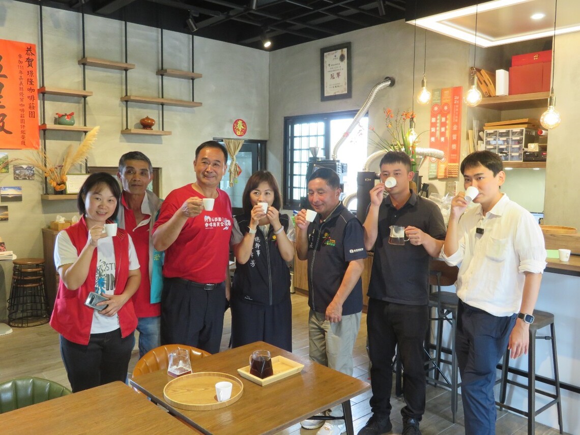 卓越盃咖啡示範競標COE嘉義縣番路鄉優質咖啡包攬三席名額 到達國際性的水準