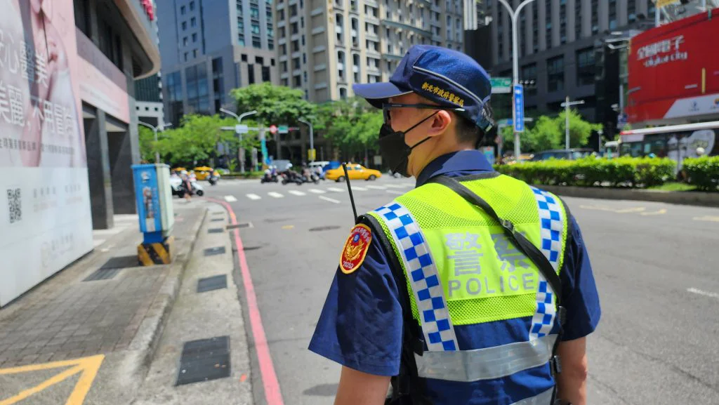 推動人本交通 道交條例新法上路 | 新北警持續違規取締與交安宣導