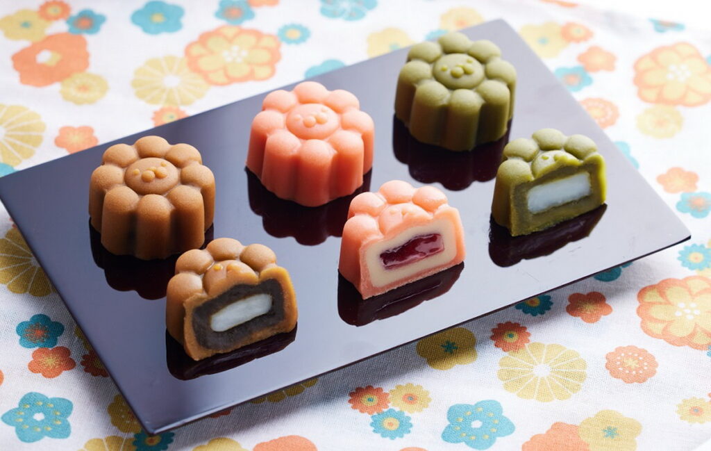 .Mister Donut 桃山月餅