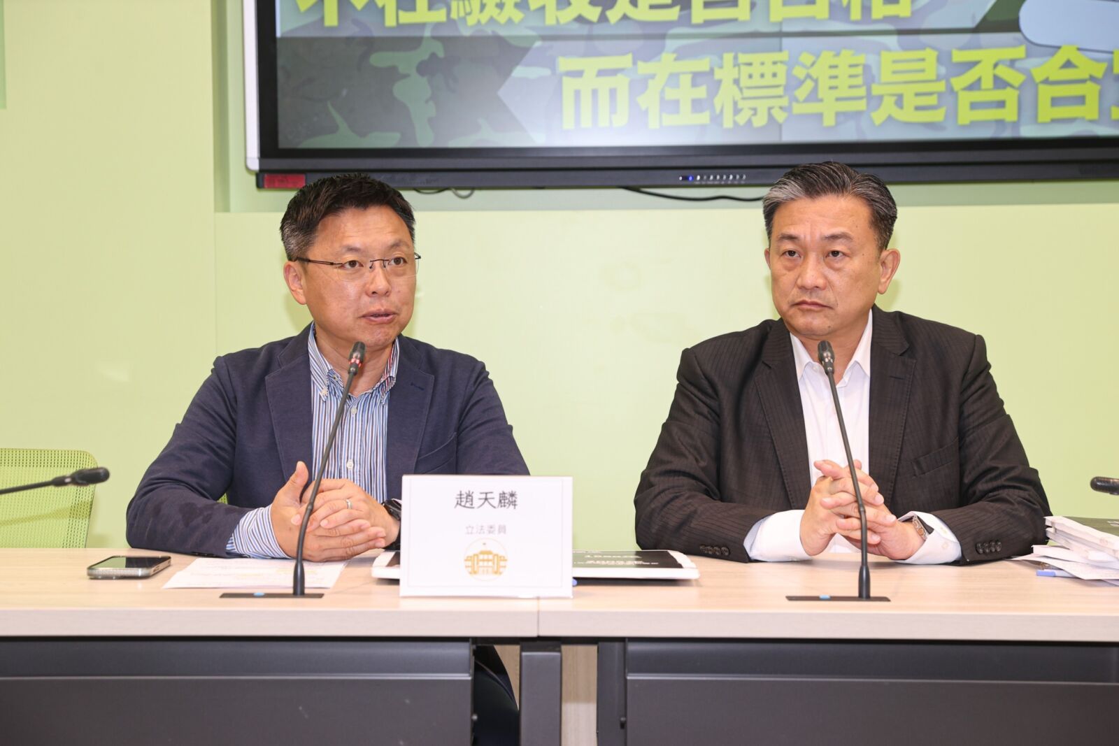 要求國防部儘速檢討規格標準 綠委:國軍抗彈板驗收合格但不合用 264 要求國防部儘速檢討規格標準 綠委:國軍抗彈板驗收合格但不合用 263