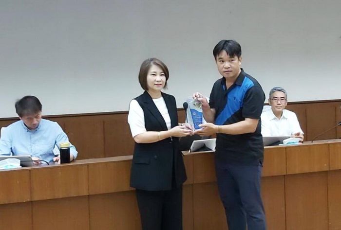 屏東市公所廉潔楷模陳室源獲表揚
