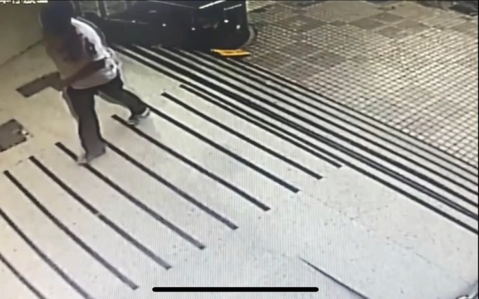 孕婦腹痛將臨盆 警颱風天開道速抵醫院助順產 56 B04DFE53 D025 4A78 A3EF 26E5CE6BC60A | 社會 社會 記者爆料網