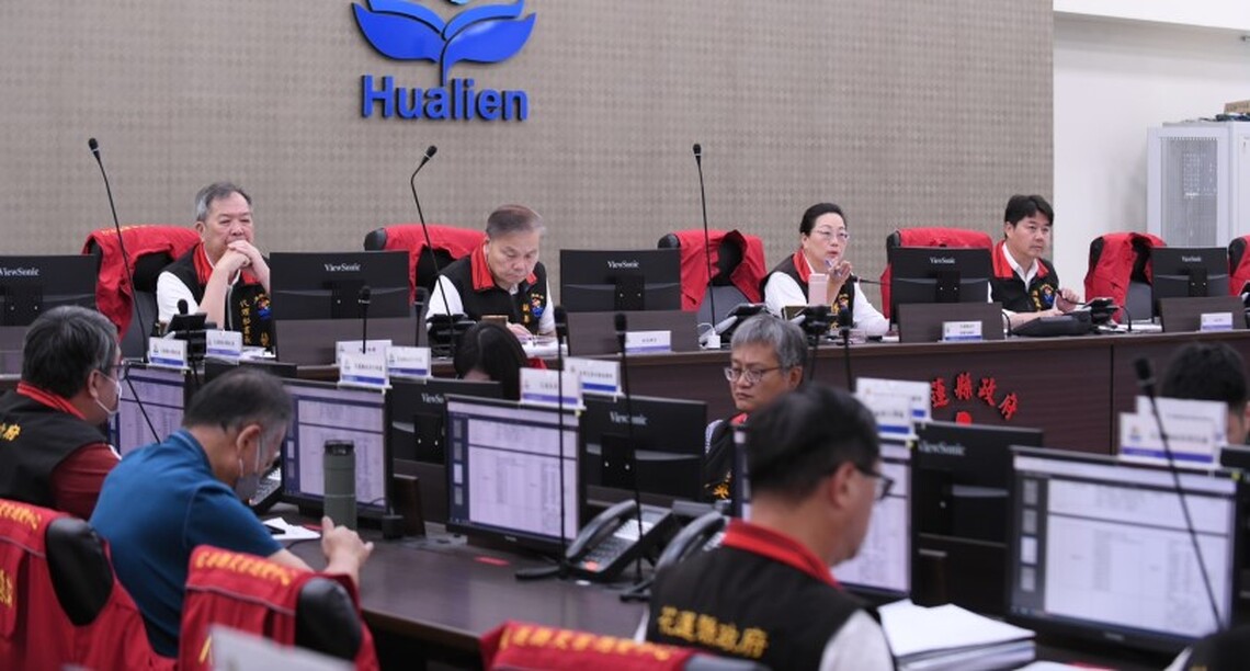 徐榛蔚召開杜蘇芮颱風災中整備會議 裁示相關單位嚴防災情發生 並於颱風過後積極投入災後復建工作
