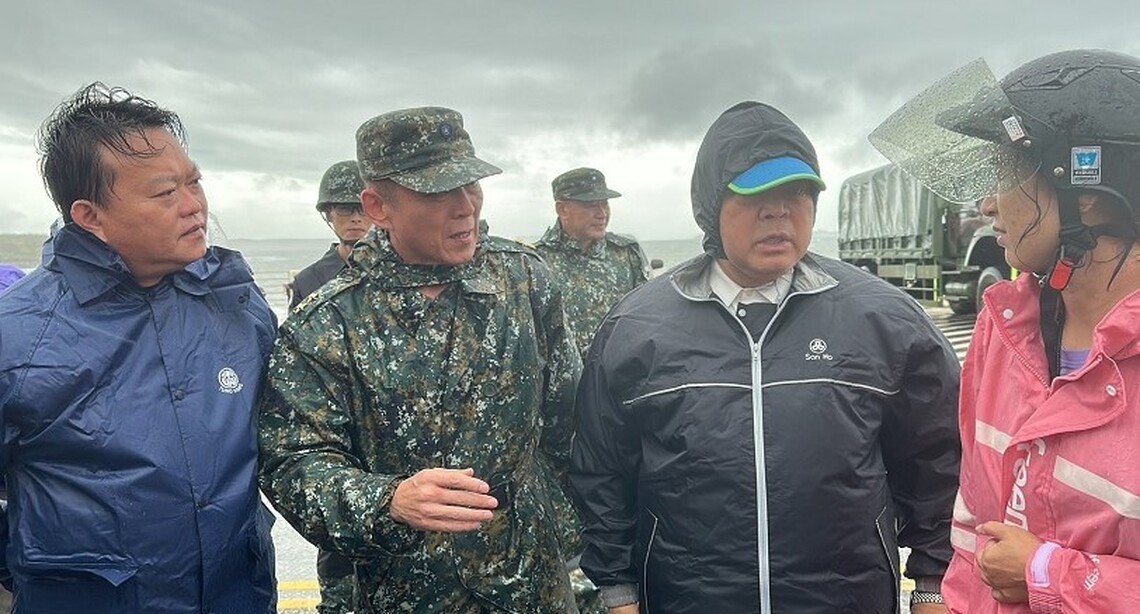 陳光復視察災損情形 感謝國軍調派大量兵力協助復原