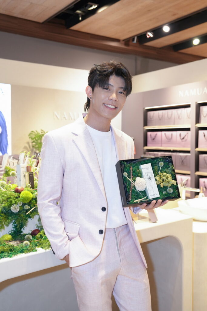 FEniX陳峻廷 擔任NAMUA專屬店長