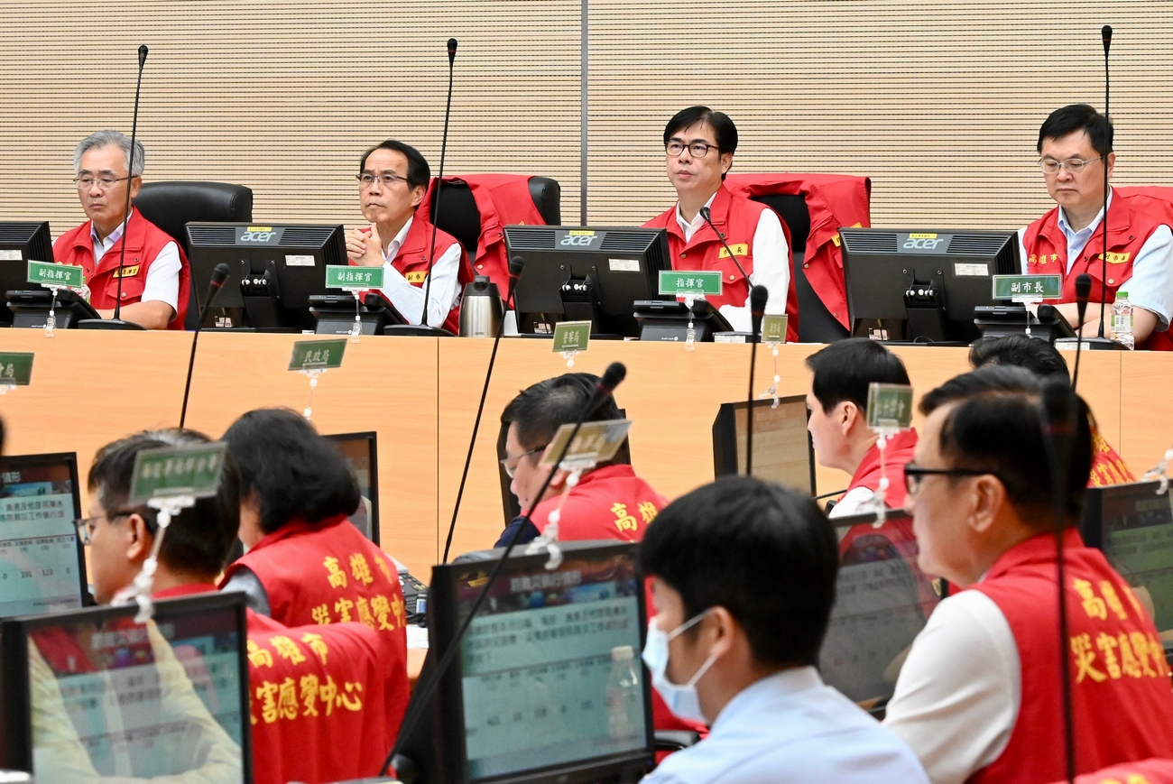 杜蘇芮颱風入夜將帶來強風豪雨 陳其邁提醒民眾減少外出 做好防颱準備